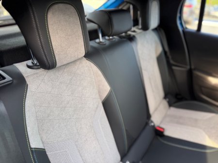 2021 Peugeot 208 - photo 34