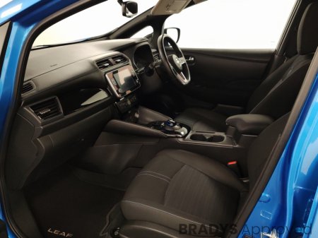 2022 Nissan Leaf - photo 8