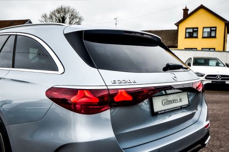 2025 Mercedes-Benz E-Class - photo 9