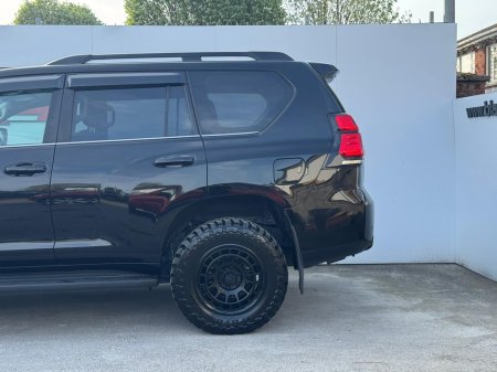 2023 Toyota Land Cruiser - photo 3