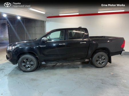 2023 Toyota Hilux - photo 2