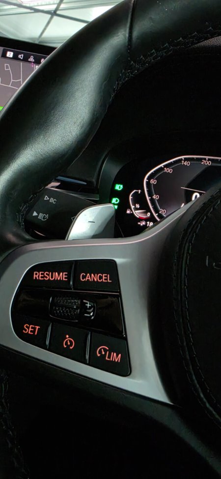 2020 BMW 5-Series - photo 23