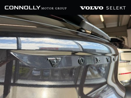 2025 Volvo EX40 - photo 14