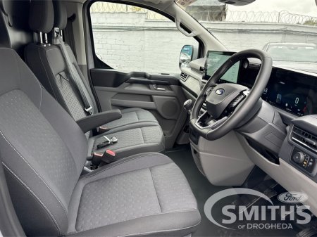 2026 Ford Transit Custom - photo 7