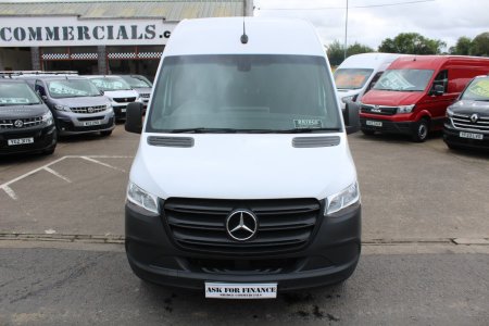 2024 Mercedes-Benz Sprinter - photo 13