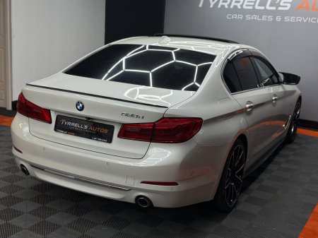 2018 BMW 5-Series - photo 8