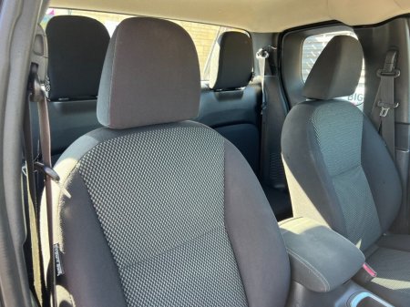 2017 Nissan Navara - photo 14