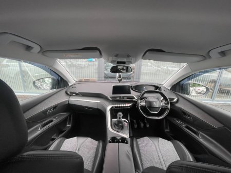 2018 Peugeot 5008 - photo 11
