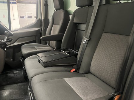 2021 Ford Transit - photo 11