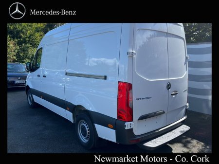2027 Mercedes-Benz Sprinter - photo 5