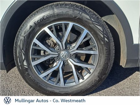 2020 Volkswagen Tiguan - photo 25