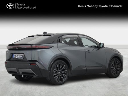 2026 Toyota C-HR - photo 2