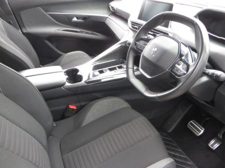 2023 Peugeot 5008 - photo 11