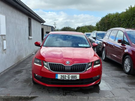 2020 Skoda Octavia - photo 2