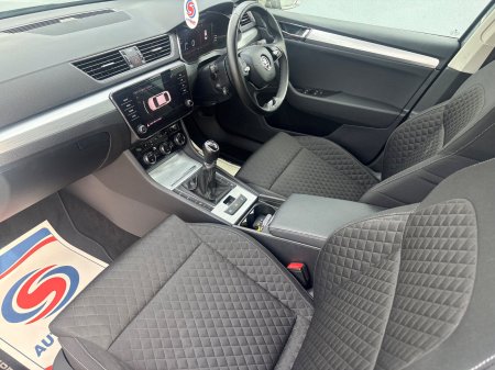 2023 Skoda Superb - photo 12