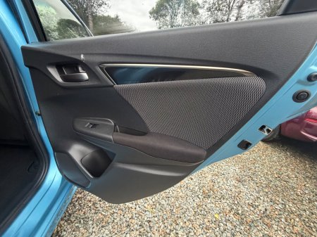 2017 Honda Fit - photo 12