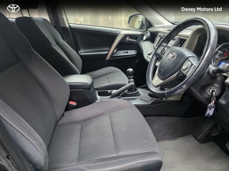 2015 Toyota RAV4 - photo 14