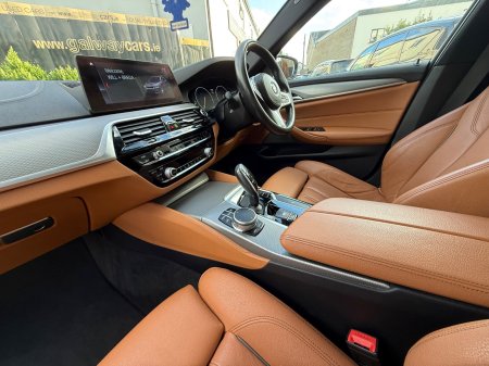 2019 BMW 5-Series - photo 19