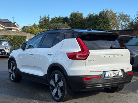2023 Volvo XC40 - photo 7