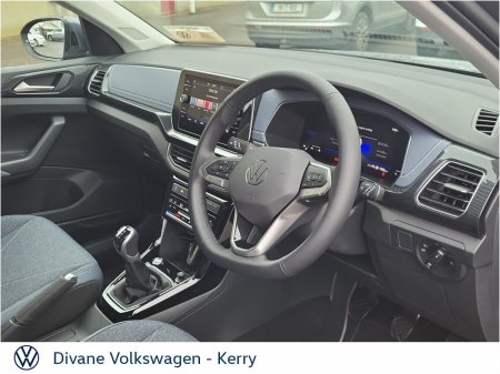2026 Volkswagen T-Cross - photo 2