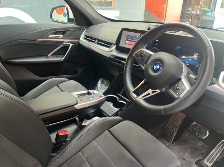 2024 BMW iX1 - photo 14