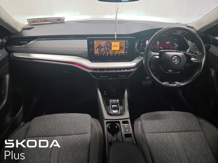 2023 Skoda Octavia - photo 2
