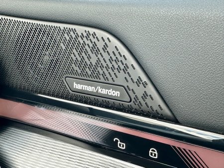2026 BMW 5-Series - photo 13