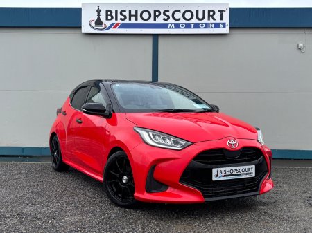 2020 Toyota Yaris - photo 2