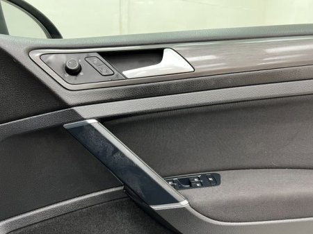 2019 Volkswagen Golf - photo 28