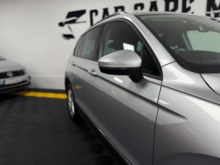 2023 Volkswagen Tiguan - photo 6