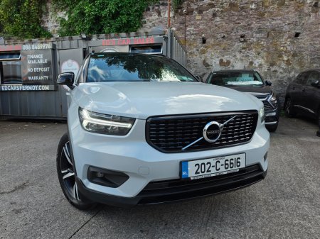 2020 Volvo XC40 - photo 2
