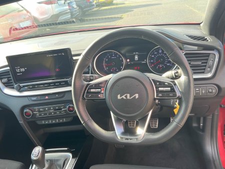 2025 Kia Ceed - photo 10