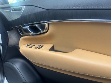 2023 Volvo XC90 - photo 17