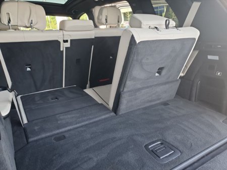 2020 BMW X7 - photo 27