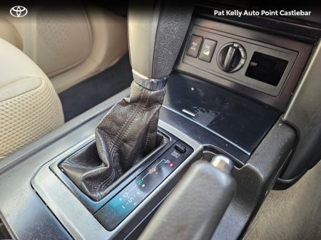 2013 Toyota Land Cruiser - photo 16