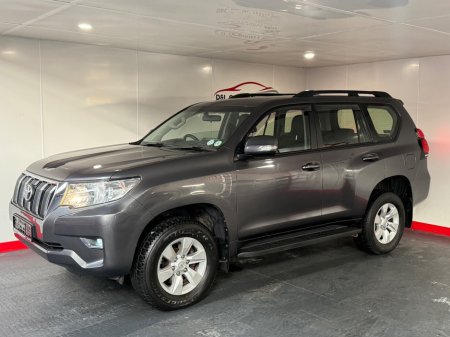 2018 Toyota Land Cruiser - photo 13