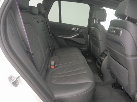 2025 BMW X5 - photo 11