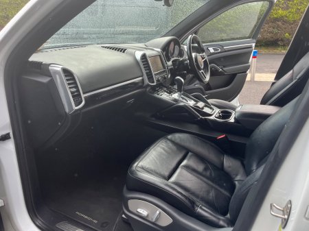 2016 Porsche Cayenne - photo 20