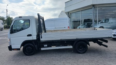 2018 Mitsubishi Canter - photo 2