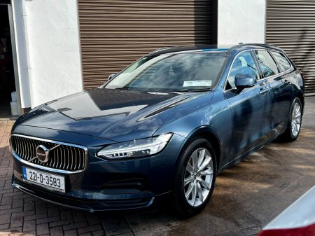 2022 Volvo V90 - photo 3
