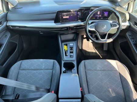 2023 Volkswagen Golf - photo 10