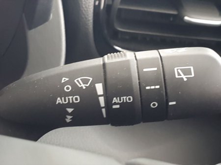 2024 Toyota Yaris - photo 31