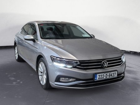 2022 Volkswagen Passat - photo 3
