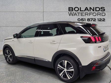 2020 Peugeot 3008 - photo 2