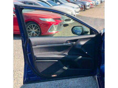 2019 Toyota Camry - photo 10