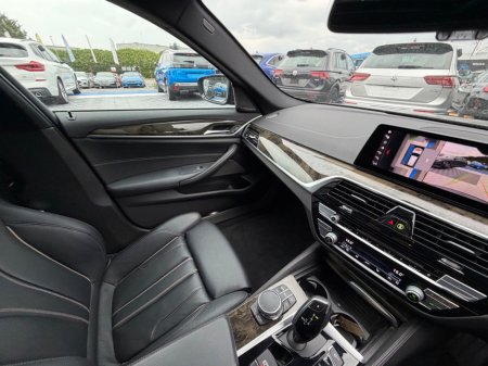 2020 BMW 5-Series - photo 34