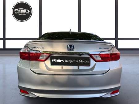 2016 Honda Grace - photo 7