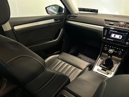 2022 Skoda Superb - photo 23