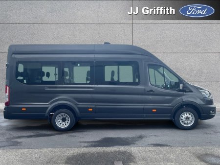2026 Ford Transit Minibus - photo 5