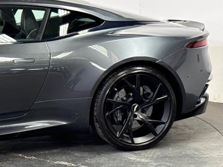 2019 Aston Martin DBS - photo 43